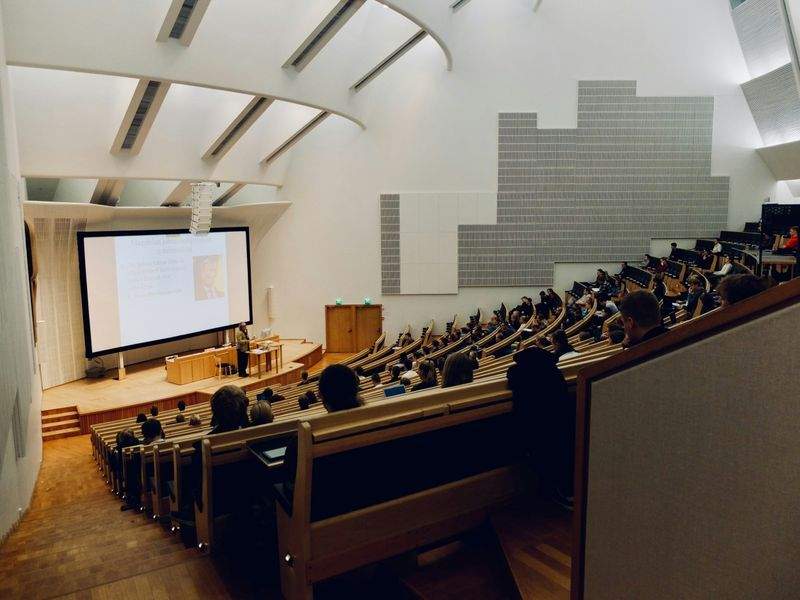 さくら未来学園 10